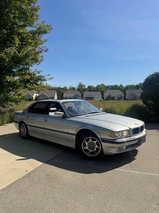 2001 BMW E38 7 Series - Image 6 of 7