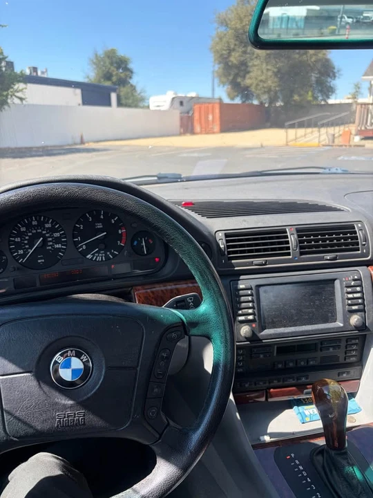 2001 BMW E38 7 Series - Image 14 of 15