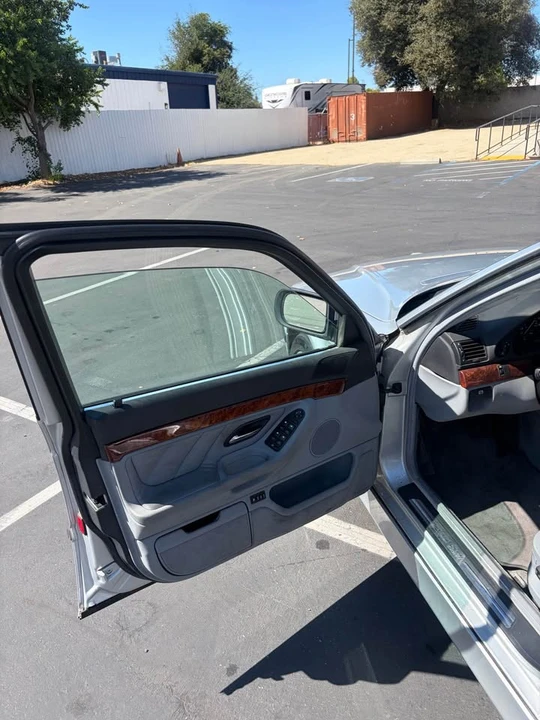 2001 BMW E38 7 Series - Image 12 of 15