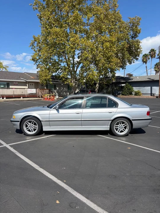 2001 BMW E38 7 Series - Image 8 of 15