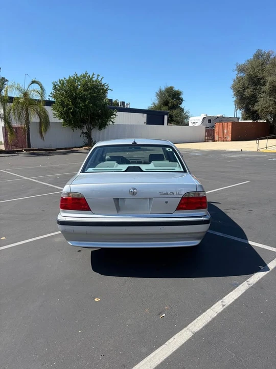 2001 BMW E38 7 Series - Image 6 of 15