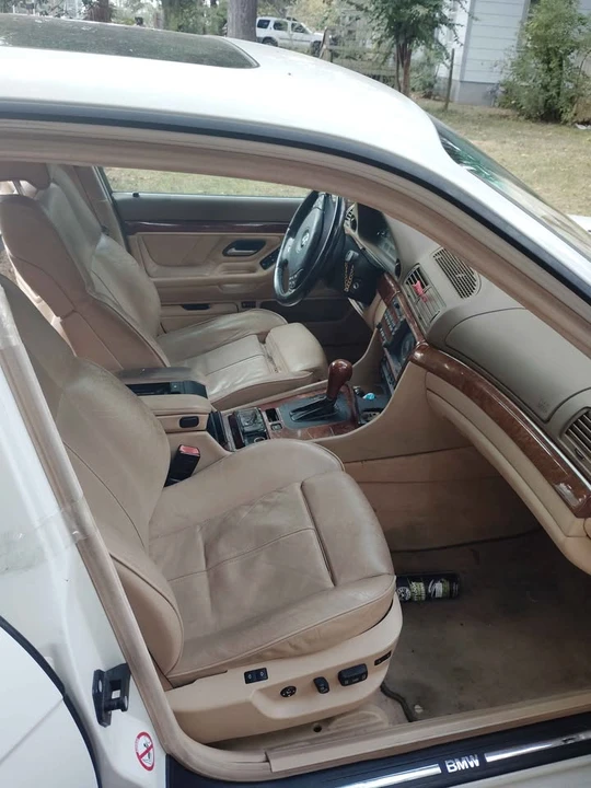 2001 BMW E38 7 Series - Image 2 of 5