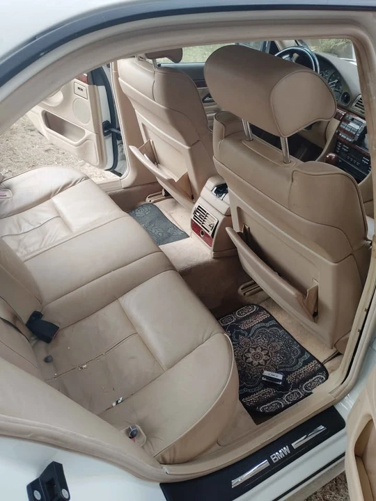 2001 BMW E38 7 Series - Image 3 of 5