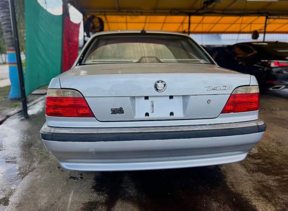 2001 BMW E38 7 Series - Image 3 of 13