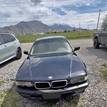 2001 BMW 740i Sedan