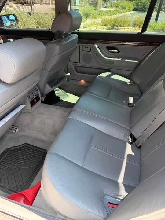 2001 BMW E38 7 Series - Image 2 of 11