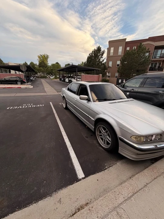 2001 BMW E38 7 Series - Image 9 of 11