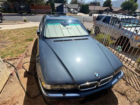 2001 BMW 7 Series 740i Sedan 4D