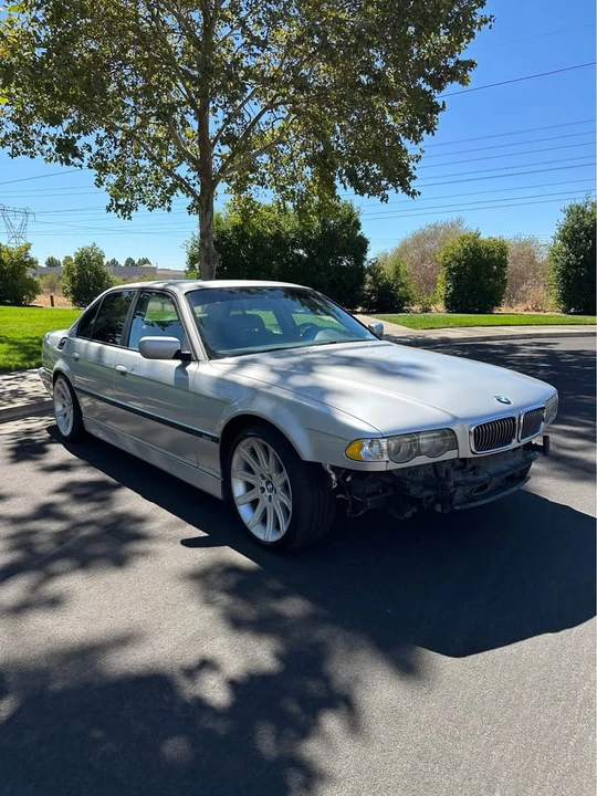 2001 BMW E38 7 Series - Image 3 of 12