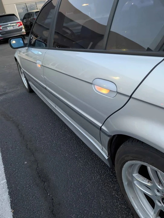 2001 BMW E38 7 Series - Image 6 of 6
