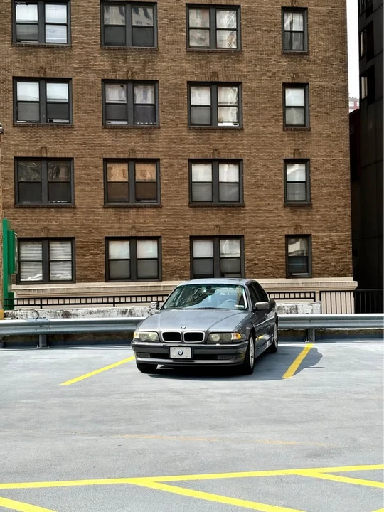2001 BMW E38 7 Series - Image 6 of 10
