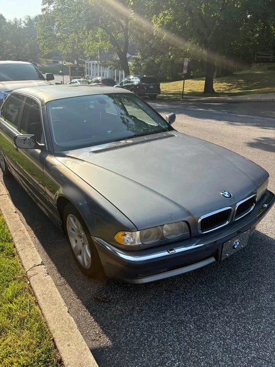 2001 BMW E38 7 Series - Image 2 of 10