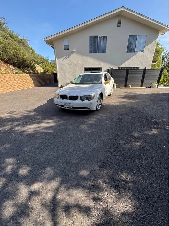 2001 BMW E38 7 Series - Image 2 of 3