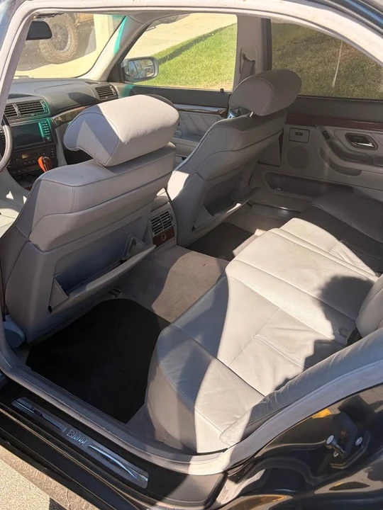 2001 BMW E38 7 Series - Image 11 of 19