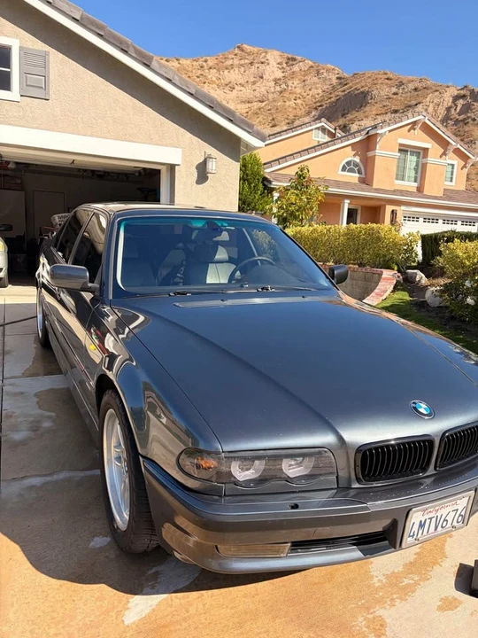 2001 BMW E38 7 Series - Image 2 of 19