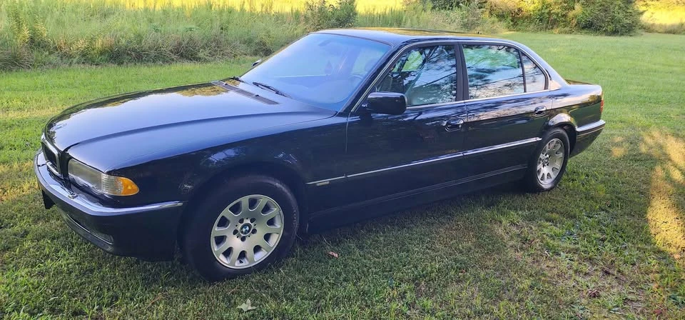 2001 BMW E38 7 Series - Image 2 of 19