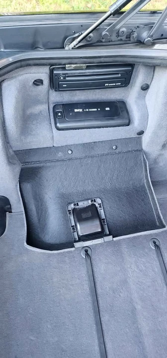 2001 BMW E38 7 Series - Image 12 of 19