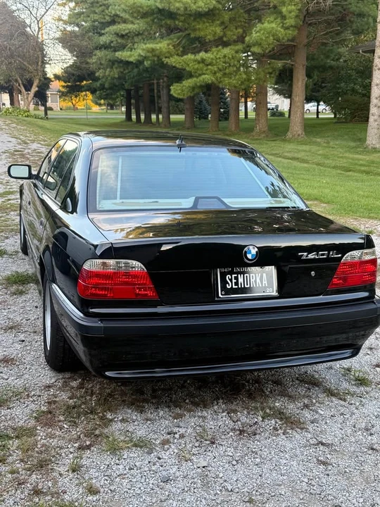2001 BMW E38 7 Series - Image 2 of 6
