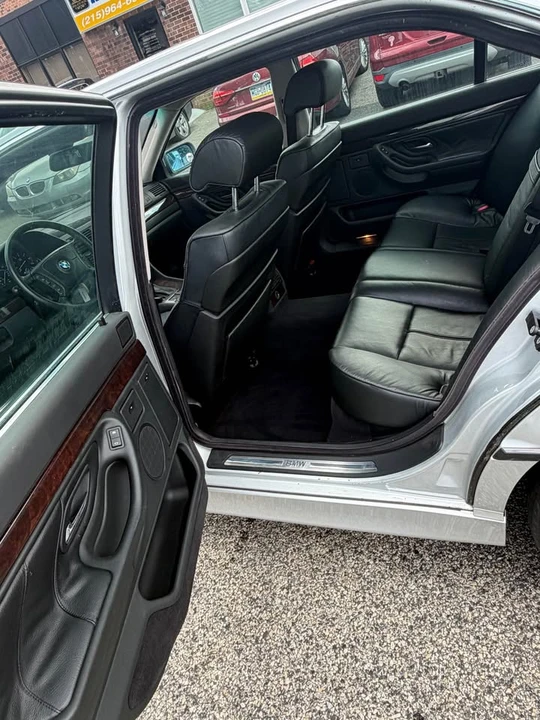2001 BMW E38 7 Series - Image 9 of 12