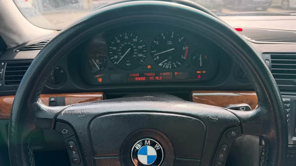 2001 BMW E38 7 Series - Image 18 of 19