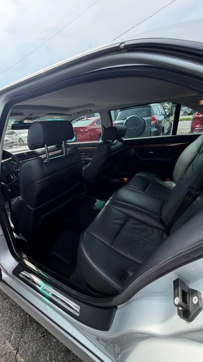 2001 BMW E38 7 Series - Image 10 of 19