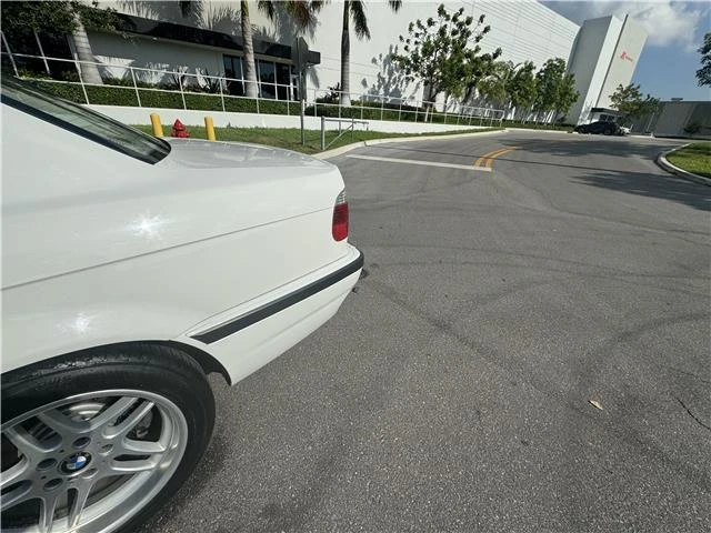 2001 BMW E38 7 Series - Image 20 of 21