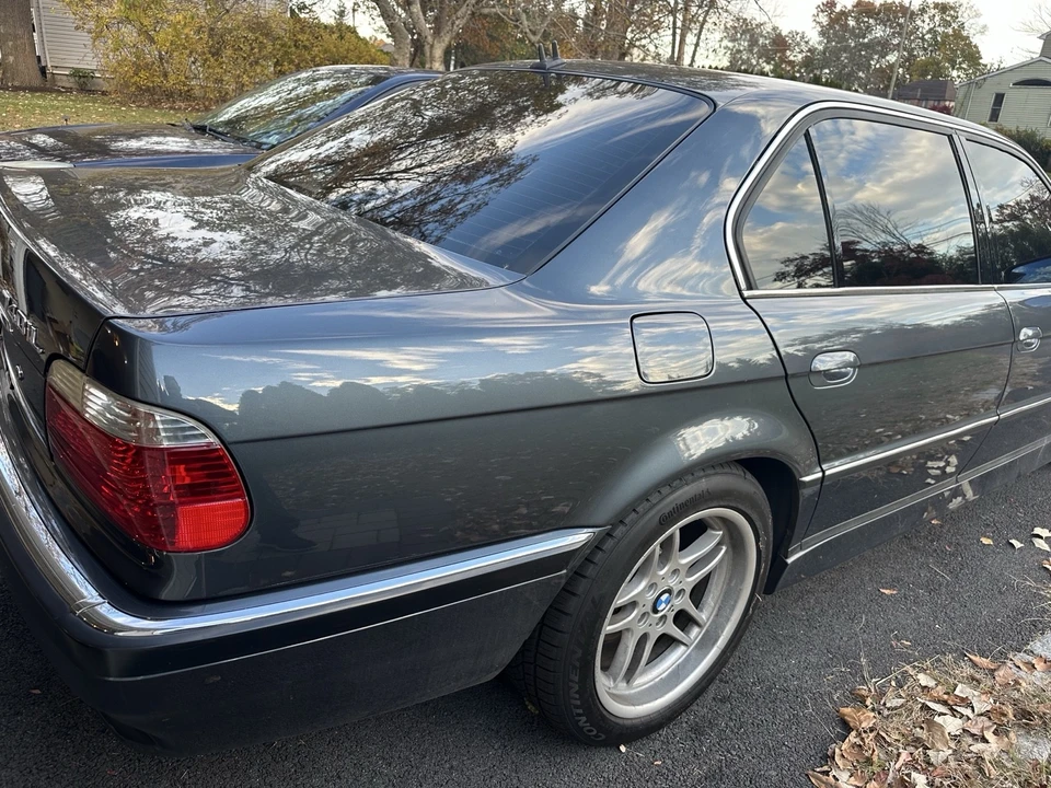 2001 BMW E38 750i & 750iL Sedan - Image 6 of 12
