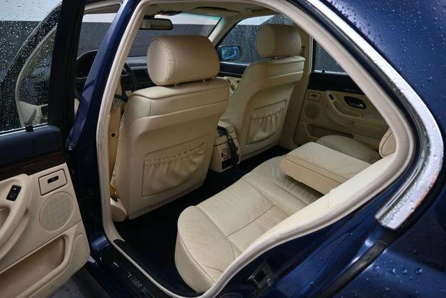 2001 BMW E38 7 Series - Image 11 of 20
