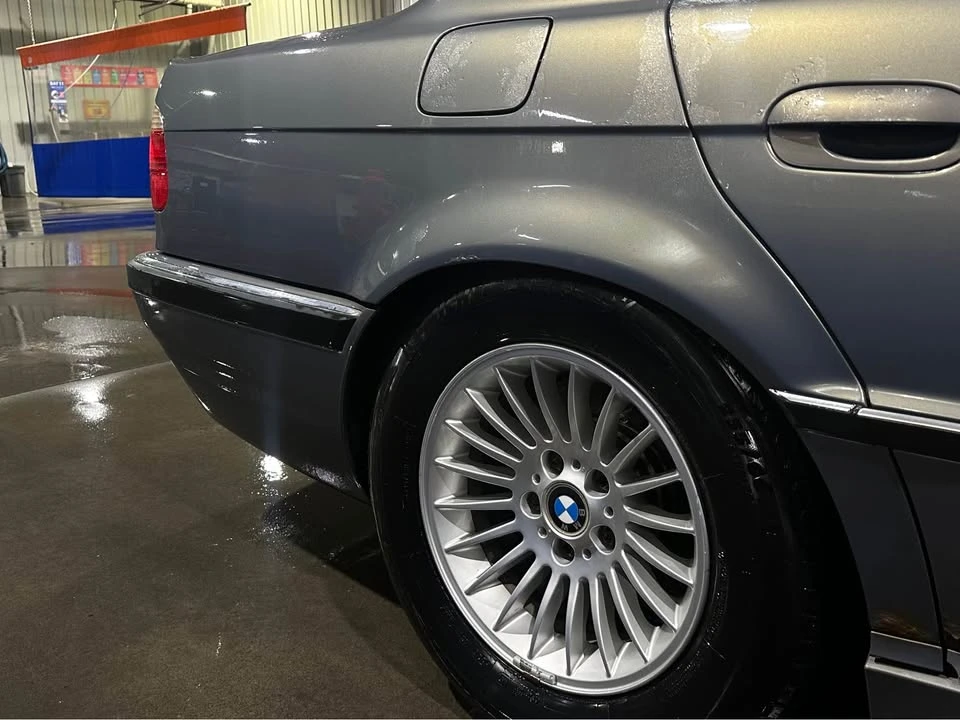 2001 BMW E38 7 Series - Image 3 of 12