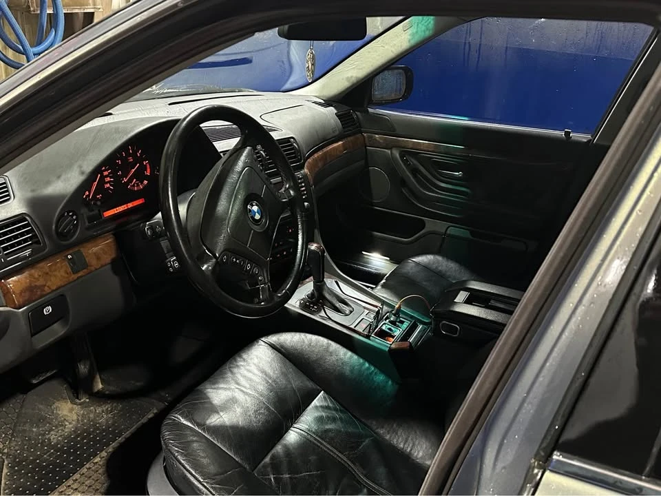 2001 BMW E38 7 Series - Image 7 of 12