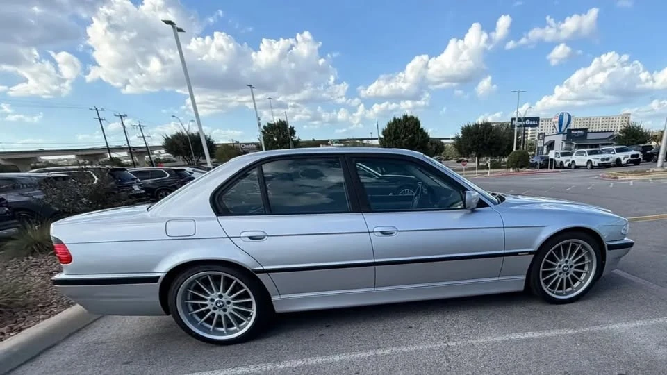 2001 BMW E38 7 Series - Image 17 of 20