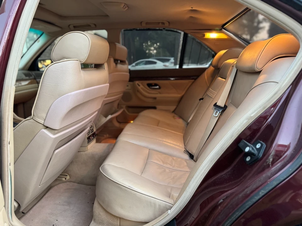 2001 BMW E38 7 Series - Image 14 of 21