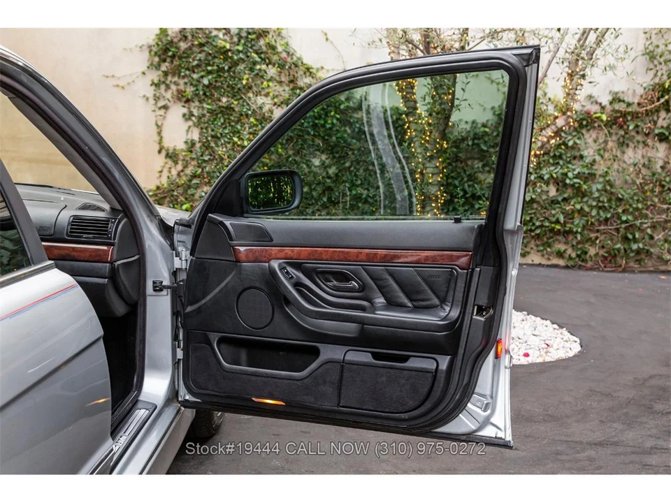 2001 BMW E38 7 Series - Image 26 of 31