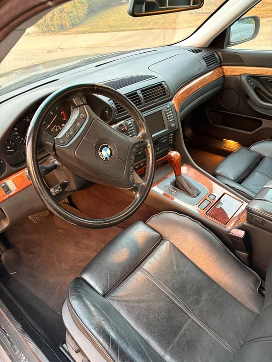 2001 BMW E38 7 Series - Image 11 of 14