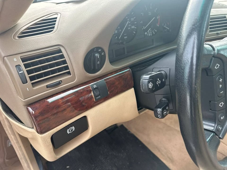 2001 BMW E38 7 Series - Image 11 of 19