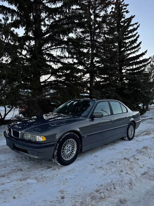 2001 BMW E38 7 Series - Image 2 of 12