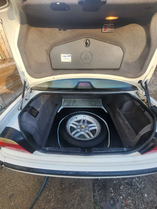 2001 BMW E38 7 Series - Image 17 of 19