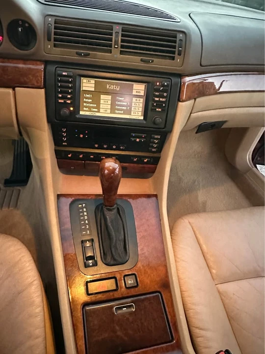 2001 BMW E38 7 Series - Image 10 of 15