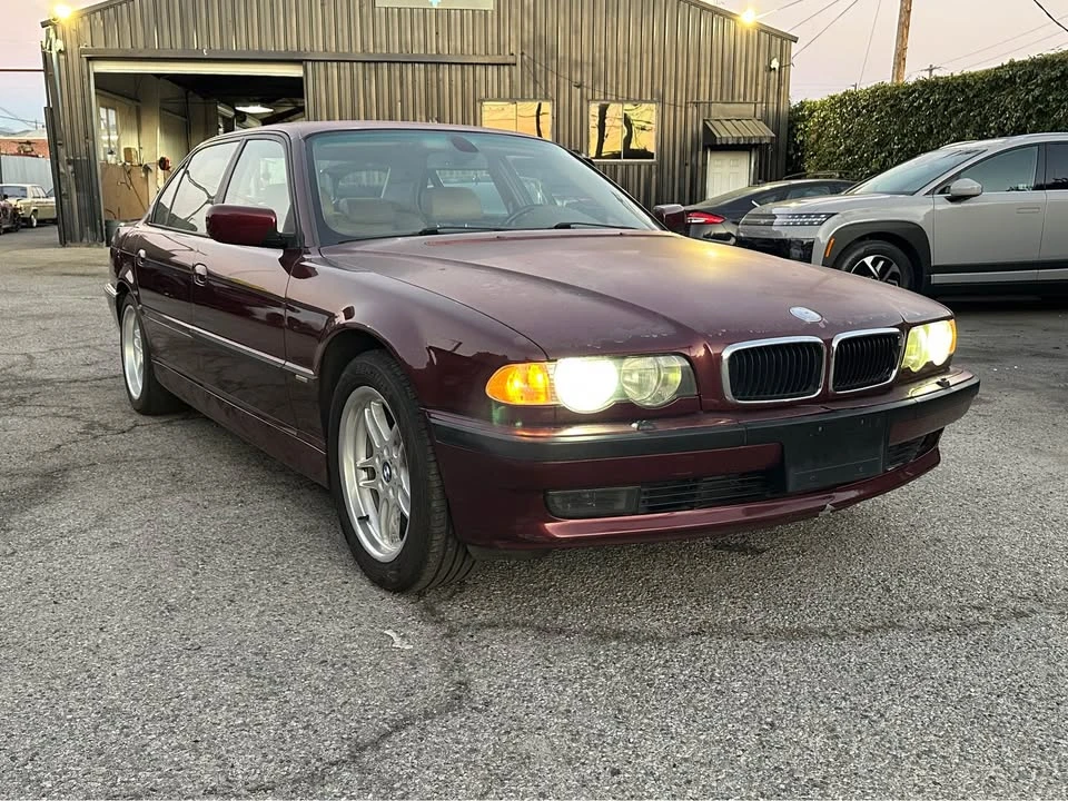 2001 BMW E38 7 Series - Image 2 of 15