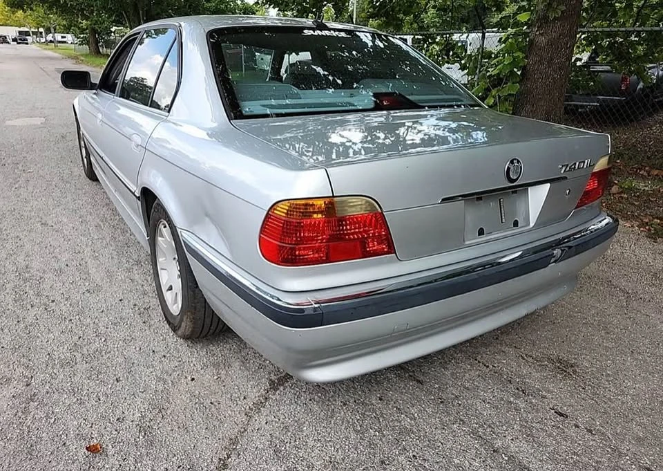 2001 BMW E38 7 Series - Image 2 of 15