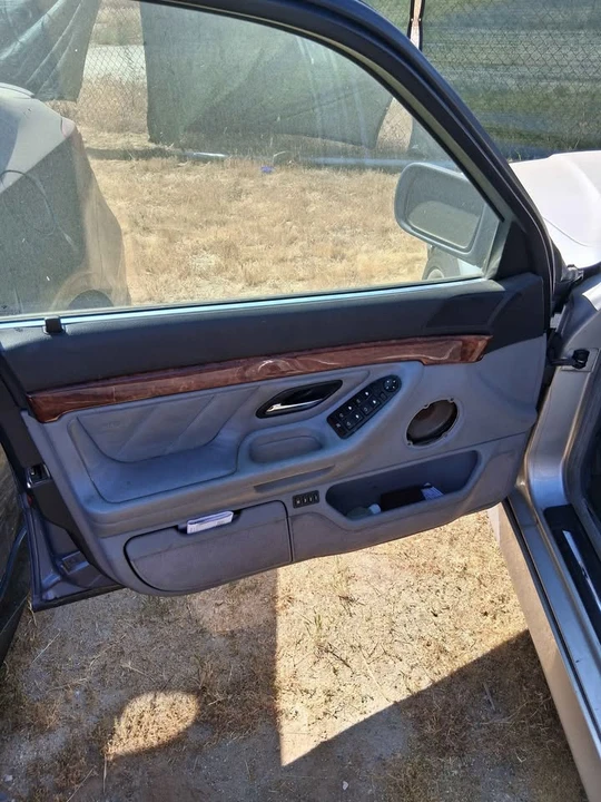 2001 BMW E38 7 Series - Image 5 of 16