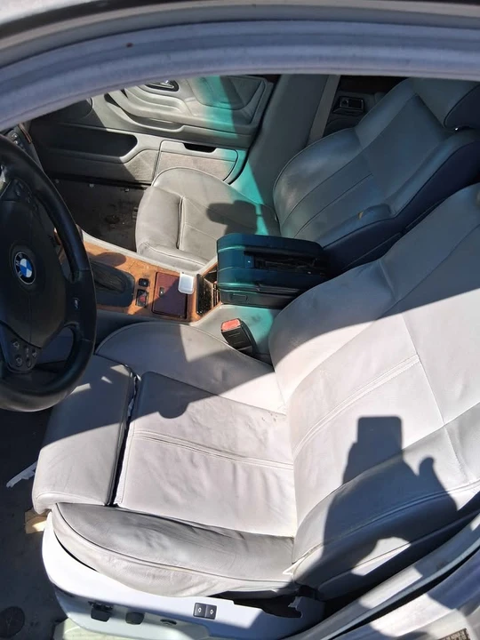 2001 BMW E38 7 Series - Image 8 of 16