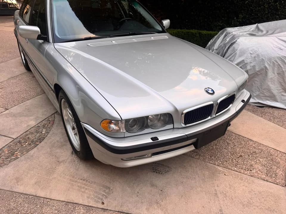 2001 BMW E38 7 Series - Image 2 of 15