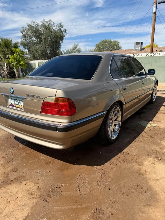 2001 BMW E38 7 Series - Image 2 of 9