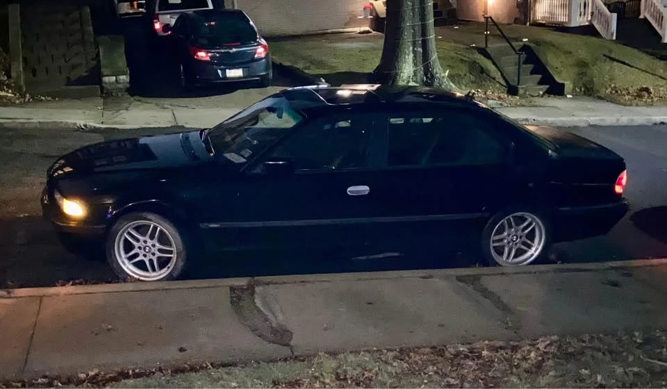 2001 BMW E38 7 Series - Image 2 of 2