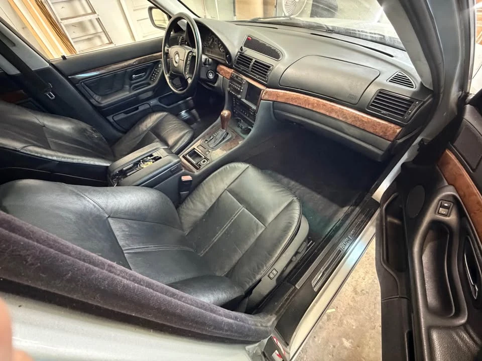 2001 BMW E38 7 Series - Image 11 of 13