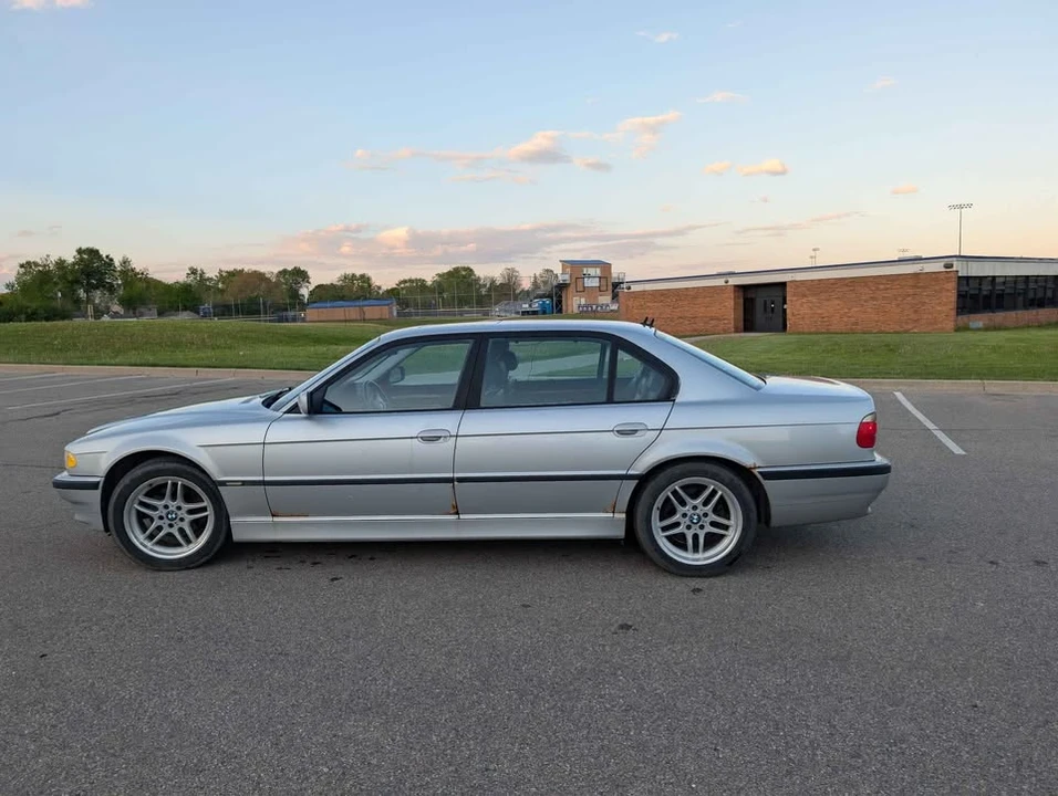 2001 BMW E38 7 Series - Image 7 of 20
