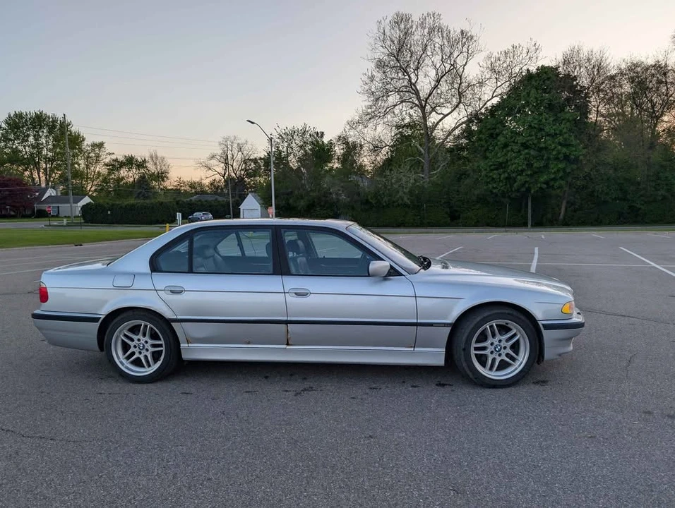 2001 BMW E38 7 Series - Image 3 of 20