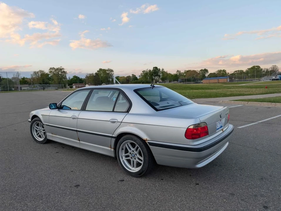 2001 BMW E38 7 Series - Image 6 of 20