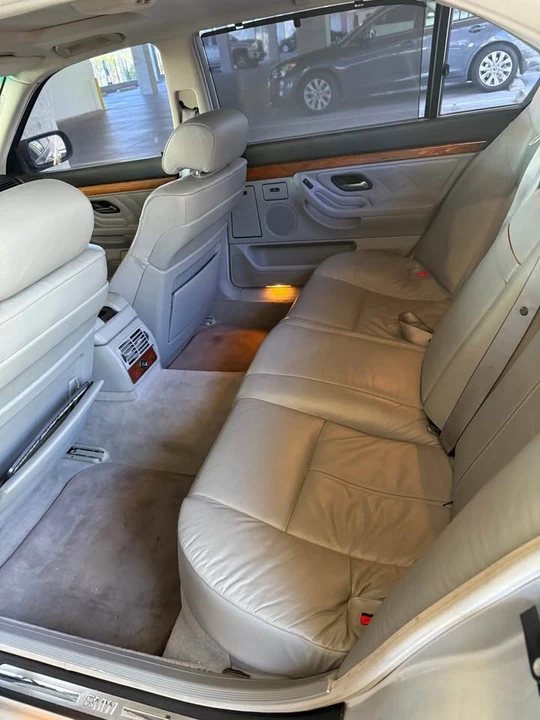 2001 BMW E38 7 Series - Image 3 of 5